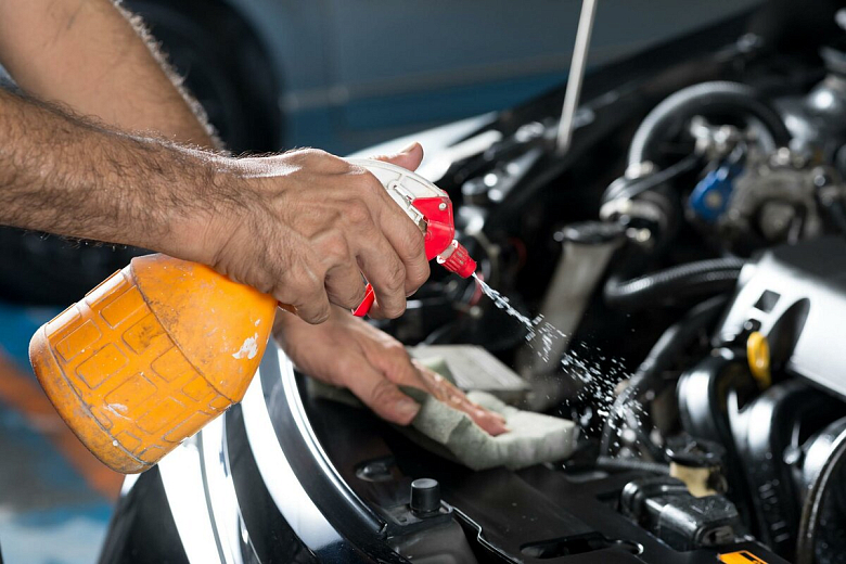 Надо ли мыть двигатель автомобиля и как правильно это делать
